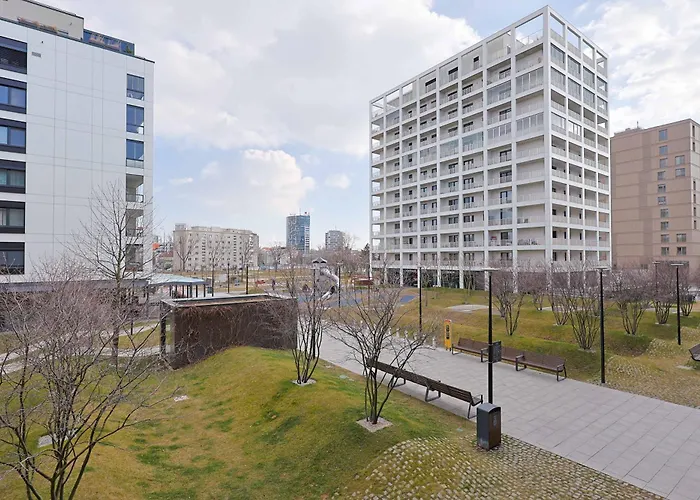 Urban Hideout With Free Parking Apartament *